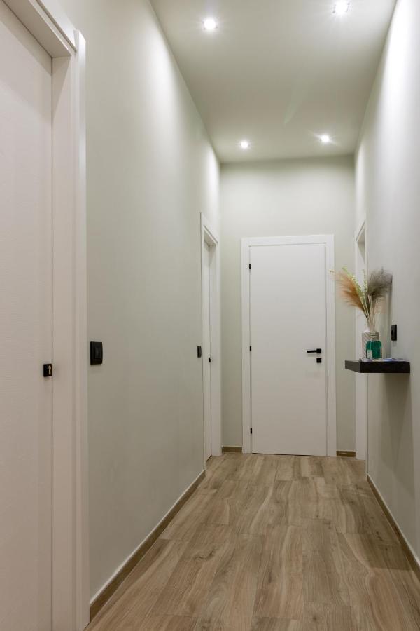 Hispirya Rooms Террачина Екстер'єр фото